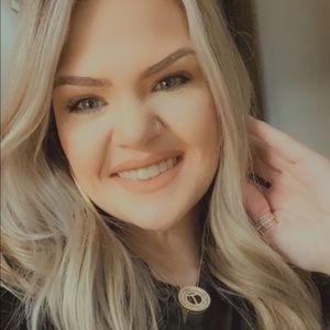 Meet your Posher, Tiffany